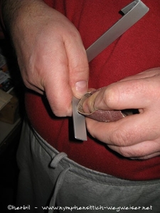 Nochmals mit einer Feile entgraten